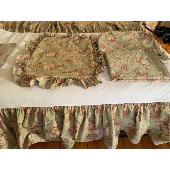 Ralph Lauren Charlotte Green Floral Print Twin Set Sheets Sham & Dust Ruffle - Picture 1 of 9